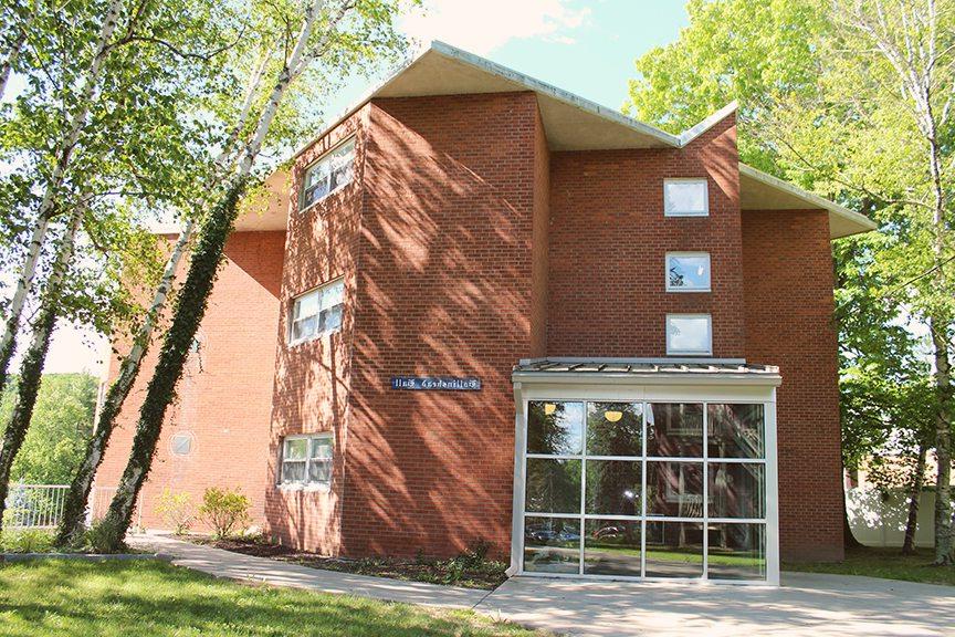 Hollinshead residence hall at Keystone College